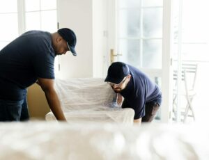 Read more about the article White Glove Moving and Storage What to Expect Before, During, and After Your Move