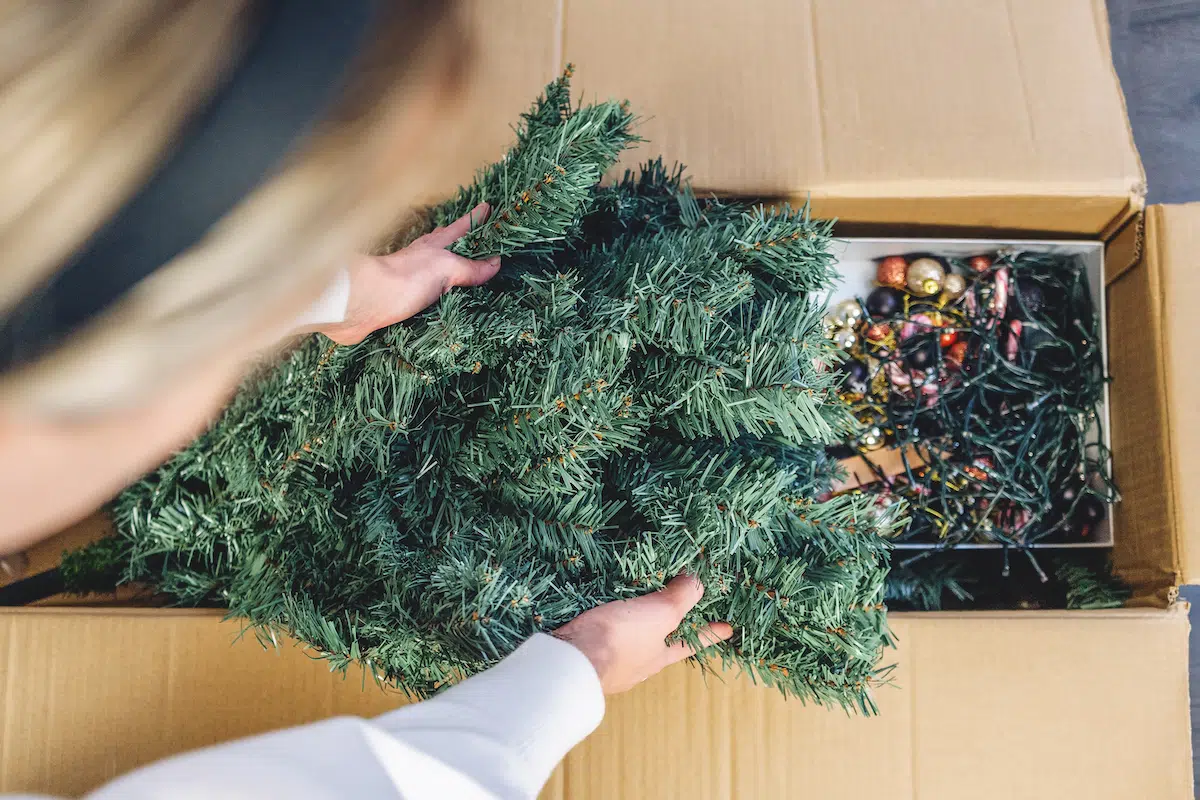You are currently viewing Tips on How to Pack and Store Holiday Decorations
